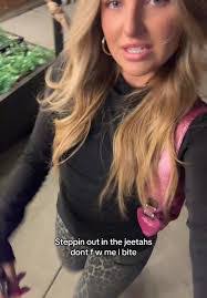 Ella Gifford's Instagram, Twitter & Facebook