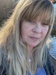 Hi Would anyone be able to correct my Grandsons eyes (middle) I would be  over the moon Thanks 😊 xx