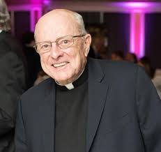 Anita Battaglia's Instagram, Twitter & Facebook