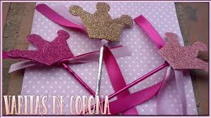 Souvenirs temática corona see more of modelando caricias on facebook. Centro De Mesa Decoracion De Coronas Princesas Photoprops Youtube