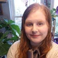 Sallie Parker's Instagram, Twitter & Facebook