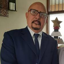 Lic. Johnny Schroeder Zuñiga