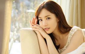 Hasil gambar untuk korean girl beauty