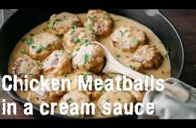 Ces Boulettes De Poulet Et Riz Sont A Tomber C 39 Est Assurement Le Repas Familial Par Excellence Ma Fourchette Chicken Meatballs Recipes Meals
