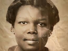 Elisha Pierre's Instagram, Twitter & Facebook