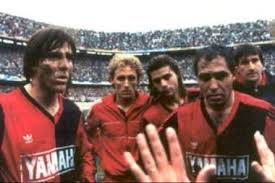 Luego de una interminable tanda de penales, newell´s eliminó a boca y se clasificó a las en un partido cerrado, newell´s fue el que dominó el partido pero boca el que tuvo las chances más claras. Newell S Se Fue A La Boca Y Salio Campeon Orgullorojinegro