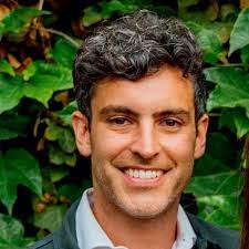 Michael Biller's Instagram, Twitter & Facebook