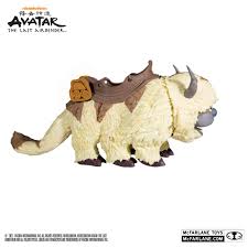 Just from looking at the image above you can tell that my staff's color scheme and some. Avatar The Last Airbender Aang And Others By Mcfarlane Toys The Toyark News