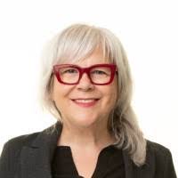 Cassandra Lapointe's Instagram, Twitter & Facebook