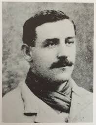 Frederick Reeves's Instagram, Twitter & Facebook