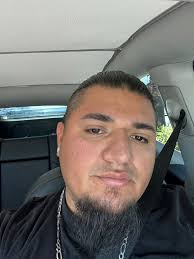 Looking for a group to pregame with