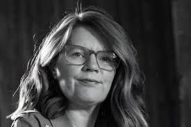 The Holly, a documentary film by Julian Rubinstein