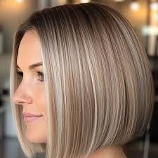 Barbie Layt (@BarbieL8)