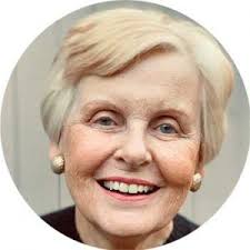 Vicky Knox's Instagram, Twitter & Facebook