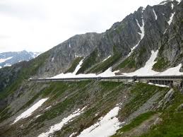 Klicka här för att se vad arne uno gotthard berg tjänar. Stopover Auf Dem Gotthard Pass Hundereisenmehr