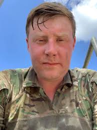 Where have you gone…….Jeff Brown? Question: What is six foot two, 220  pounds and can travel 1600 miles per hour? Answer: Jeff Brown in the  cockpit of a F-15 fighter jet. Jeff,