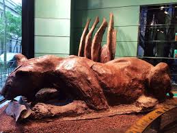 Sculpture En Chocolat En Vitrine Patrick Roger Paris 6th Arr Sculpture Rogers Patrick