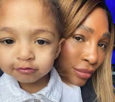 Serena williams' daughter makes an adorable doubles partner on the tennis court. Serena Williams 3 Year Old Daughter Olympia Is Already A Tiny Tennis Champ Mom Com
