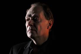 Helen & Edgar' doesn't connect