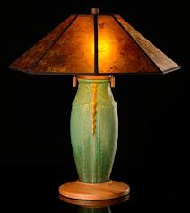 Dragonfly Pottery Lamp In Autumn Mix With Amber Mica Shade Mission Table Lamps Mission Lighting Pottery Lamp Craftsman Lamps Lamp