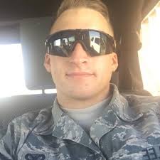 Garrett Daniel (@GarrettDanielL1)