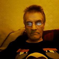 Fred Orton's Instagram, Twitter & Facebook