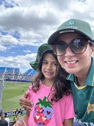 Lori Gerow's Instagram, Twitter & Facebook