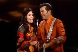 Conway Twitty & Loretta Lynn - After The Fire Has Gone