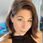 Jennifer Stader's Instagram, Twitter & Facebook