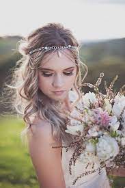 Wedding Accessories 20 Charming Bridal Headpieces To Match With Your Hairstyles Elegantweddinginvites Com Blog Bridal Headpieces Wedding Hairstyles Trendy Wedding Hairstyles