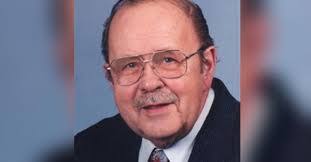 Lloyd Yost's Instagram, Facebook & TikTok