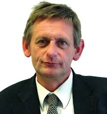 Annual Report 2001 Fraunhofer-Institut für Techno- und  Wirtschaftsmathematik ITWM