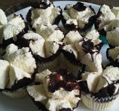 Dinamakan bolu sakura karen bentunya. Aneka Resep Kreatif Kue Bolu Enak