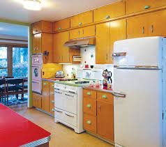 Find great deals on ebay for vintage kitchen appliances. Retro Style Kitchen Appliances For Your Vintage Mid Century Kitchen Home