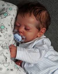 Victor by Vicky Kormos from Phphilias Reborns