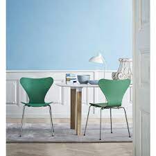 So folgten ab 1955 noch weitere stühle der serie 7. Stuhl 3107 Von Arne Jacobsen Bauhausberlin Bauhausdesign Mobel
