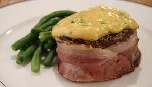 This grilled beef tenderloin sandwich with cheesy bearnaise you can make the sandwich as big or as small as you want depending on how hungry you are. Fillet Mignon With Bearnaise Sauce Good Chef Bad Chef