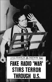 October 30 1938 Martians Attack Earth Or So Many Radio Listeners Thought When Hearing Orson Welles Radio Broad War Of The Worlds Orson Welles Old Time Radio