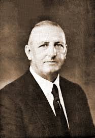 ครูหนู' ชายผู้สร้างโรงเรียนชัยภูมิภักดีชุมพล ขึ้นจากเศษดิน