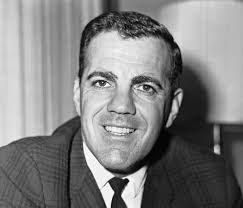 Ara Parseghian, innovative coach who restored gridiron glory to Notre Dame,  dies at 94