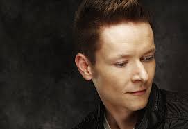 Thomas Coastline Music & Downloads