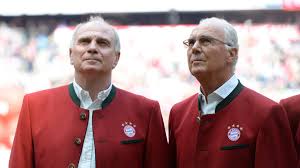 See more ideas about franz beckenbauer, germany football, world football. Fc Bayern Beckenbauer Comes To The Stadium Sport Archyde