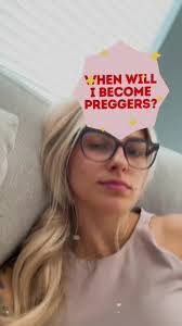 Hillary Dickson's Instagram, Twitter & Facebook