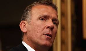 Gaffer' Alec Stewart takes Surrey job