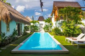 Looking for villas in seminyak for rent or luxury bali villas for rent in the heart of seminyak? Center Oberoi 4 Bedroom Villa With Pool In Seminyak Pool Holiday Home Holiday Rental
