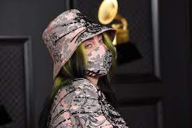 December 18, 2001), known professionally as billie eilish, is an american singer and songwriter born and raised in los angeles, california. Nz1vogimaynikm