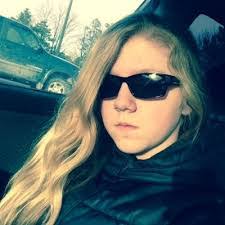 Claudia Schoenfeld's Instagram, Twitter & Facebook