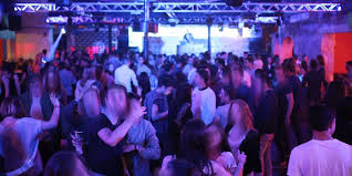 A quelques kilomètres de marseille, le pathé plan de campagne est un des plus grands multiplexes de la région. Dordogne On Ne Sait Pas Quand On Va Rouvrir Les Boites De Nuit Ne Savent Pas