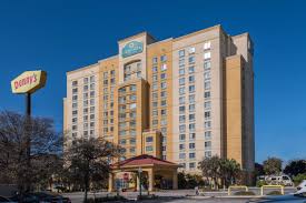 View deals for la quinta inn & suites by wyndham lax, including fully refundable rates with free cancellation. La Quinta Inn Suites By Wyndham San Antonio Riverwalk In San Antonio United States From 89 Deals Reviews Photos Momondo