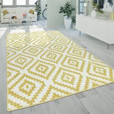 Das entfernen von wasserrändern aus sisal ist meist nicht problemlos möglich. Short Pile Rug Ethnic Pattern Yellow White Rug24